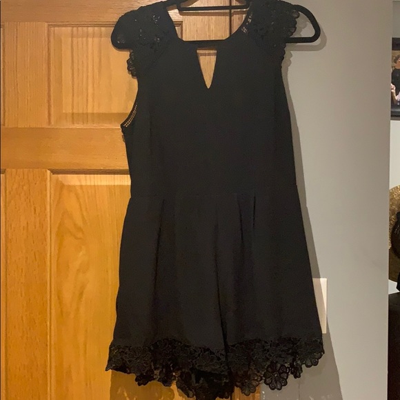 EXPRESS ROMPER - Picture 2 of 2